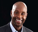 Jerry Rice Biography - Facts, Childhood, Family Life & Achievements