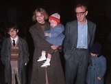 Allen v. Farrow: Woody Allen and Mia Farrow's Former Family Structure ...