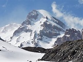 Ski Mount Kazbek | Ski Mountaineering Tour with IFMGA/GMGA Guide