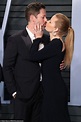 Amy Adams kisses husband Darren Le Gallo at Vanity Fair Oscars party ...