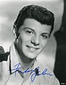 "BONS TEMPOS": FRANKIE AVALON