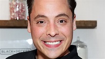 Details You Didn't Know About Jeff Mauro