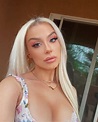 Tana Mongeau Just Fully Flashed Her Instagram Followers Vanna White ...