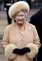 The Queen has a collection of 30 furs worth 2M in refrigerated chambers ...