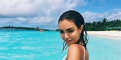 Instagram Model Reveals The Bikini Picture That Doesn't Normally Make ...