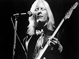 Johnny Winter: Guitarist whose blistering slide-playing made him a ...