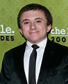 Atticus Shaffer's bio: age, height, net worth, girlfriend, condition ...