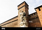 Torre di bona di savoia fotografías e imágenes de alta resolución - Alamy