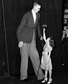 75 YEARS AGO: The final hours of Robert Wadlow's life remembered ...