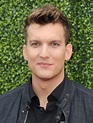 Scott Michael Foster - Rotten Tomatoes