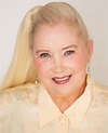 Sally Kirkland - Biography, Height & Life Story | Super Stars Bio