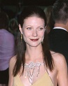 Gwyneth Paltrow, 2000 | The Worst Golden Globes Looks | POPSUGAR Beauty ...
