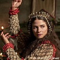 "Joanna the Mad"Alba Galocha as Queen Joanna in The Spanish Princess ...