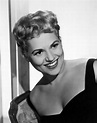 40 Beautiful Photos of Judy Holliday in the 1940s and ’50s ~ Vintage ...