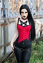 Gothic fashion. For all those people who like wearing gothic style ...