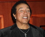 Smokey Robinson Biography - Facts, Childhood, Family Life & Achievements