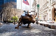 ¿Qué significa la estatua del toro de Wall Street? - Gualestrit