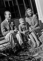 Fred, Fred Jr. and Phyllis | Fred astaire, Old movie stars, Fred and ginger
