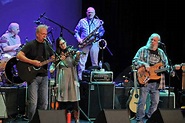 The Ozark Mountain Daredevils play three sold-out shows in two days at ...