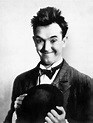 Stan Laurel - Wikipedia