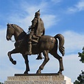 Equestrian statue of George Kastrioti Skanderbeg in MI Rochester US