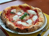 Margherita pizza - The only authentic Italian recipe