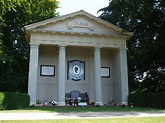 Diana Memorial, Althorp © Kenneth Allen cc-by-sa/2.0 :: Geograph ...