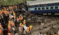 More bodies pulled from Indian train crash as death toll hits 68 ...