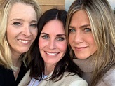 Courteney Cox birthday: These photos of the actress with her 'Friends ...