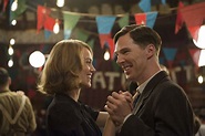 'The Imitation Game' review: turning Alan Turing's life into a code ...