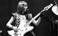 Pete Overend Watts, bassist with Mott the Hoople – obituary