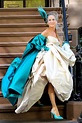 Carrie Bradshaw vuelve a llevar el mítico vestido de novia de 'Sexo en ...