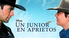 Un junior en aprietos | Disney+