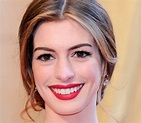 Oscar Makeup 2011: Anne Hathaway | Beautylish