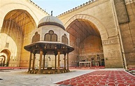 En Sultan Hassan Mosque-Madrasa, El Cairo, Egipto Foto de archivo ...