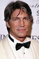 Eric Roberts biography, birth date, birth place and pictures