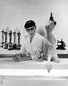 Edith Head – costume queen of Hollywood — Yours Retro