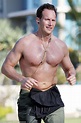 A very buff Patrick Wilson spotted jogging in the Gold Coast | Patrick ...