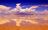 Salar de Uyuni, The World's Largest Natural Mirror - Traveldigg.com