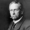 Carl Benz | Mercedes-Benz Group > Company > Tradition > Founders & Pioneers