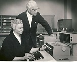 La monja detrás de la computadora, Mary K. Keller (1913?-1985)