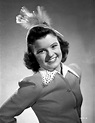 Posterazzi: Mary Lee smiling in Classic Portrait Photo Print (8 x 10 ...