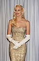 Daryl Hannah at the 1988 Academy Awards | The Best Oscars Dresses of ...