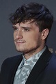 302 best Josh Hutcherson ヅ images on Pinterest | Josh hutcherson ...