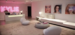 Así son las lujosas instalaciones de Kylie Cosmetics - Revista Caras