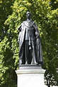 King George VI statue Stock Photo by ©lenschanger 101471246