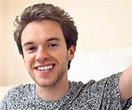 Alex Day Biography - Facts, Childhood, Family Life & Achievements of ...