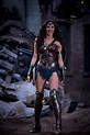 Gal Gadot is all smiles as Wonder Woman in new 'Batman v Superman ...