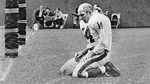 Y.A. Tittle -- the man behind the iconic image
