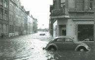 North Sea flood of 1962 - Wikipedia | North sea, Vintage vw, Hamburg